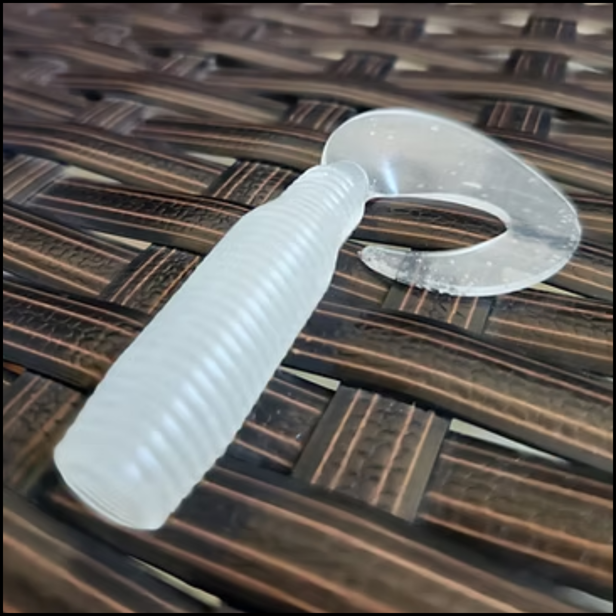BIGG Mouth Fishing 3.5" Curly Tail Grub 8pk